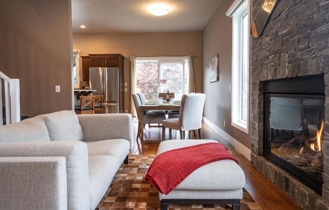 Aspen Lodge By Revelstoke Vacations Extérieur photo