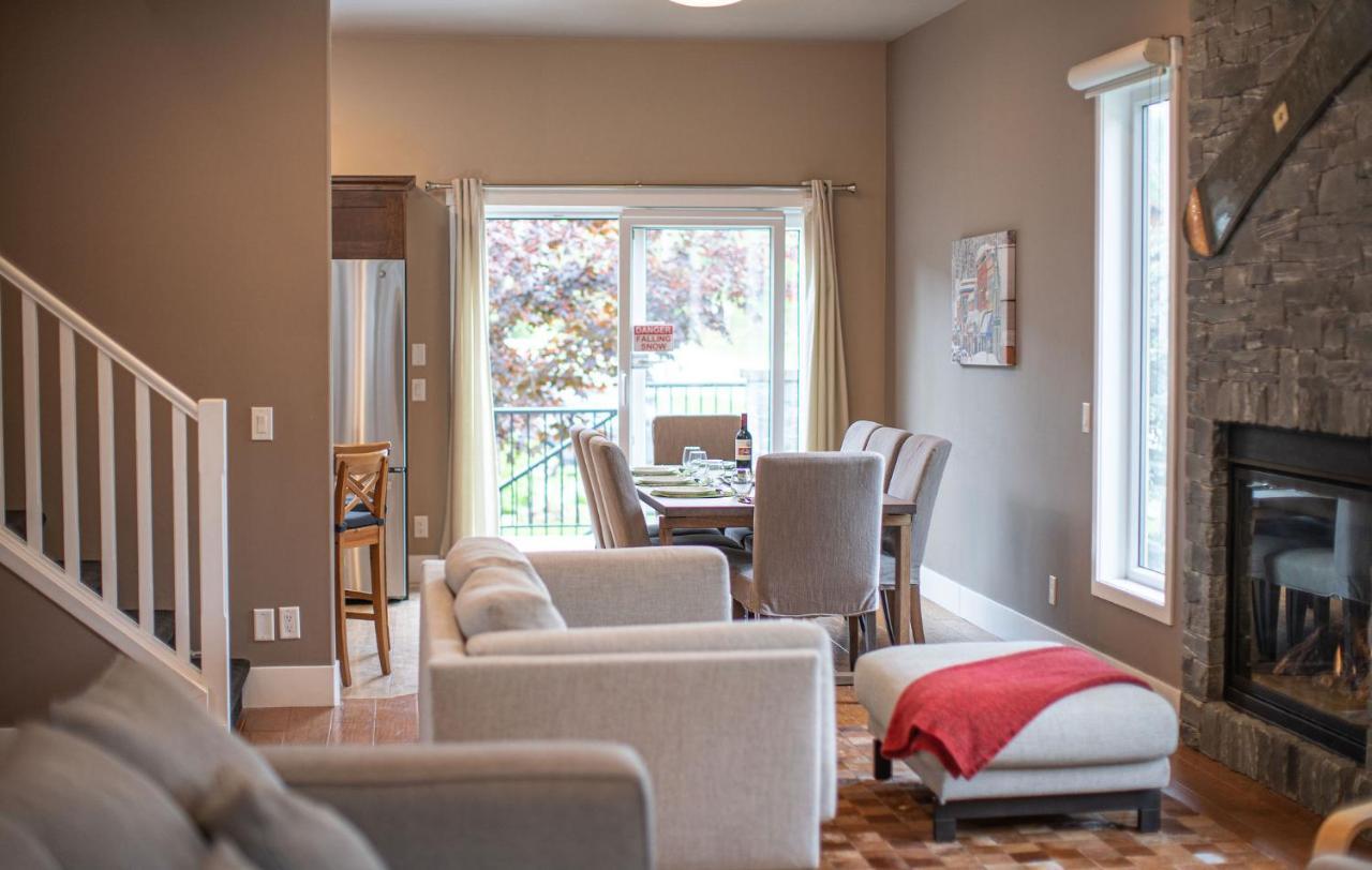 Aspen Lodge By Revelstoke Vacations Extérieur photo